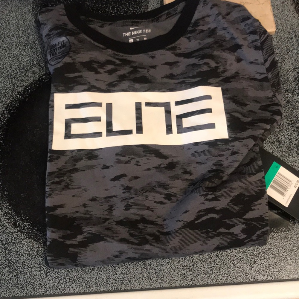 Nike short-sleeved shirt new dry fit cotton tee